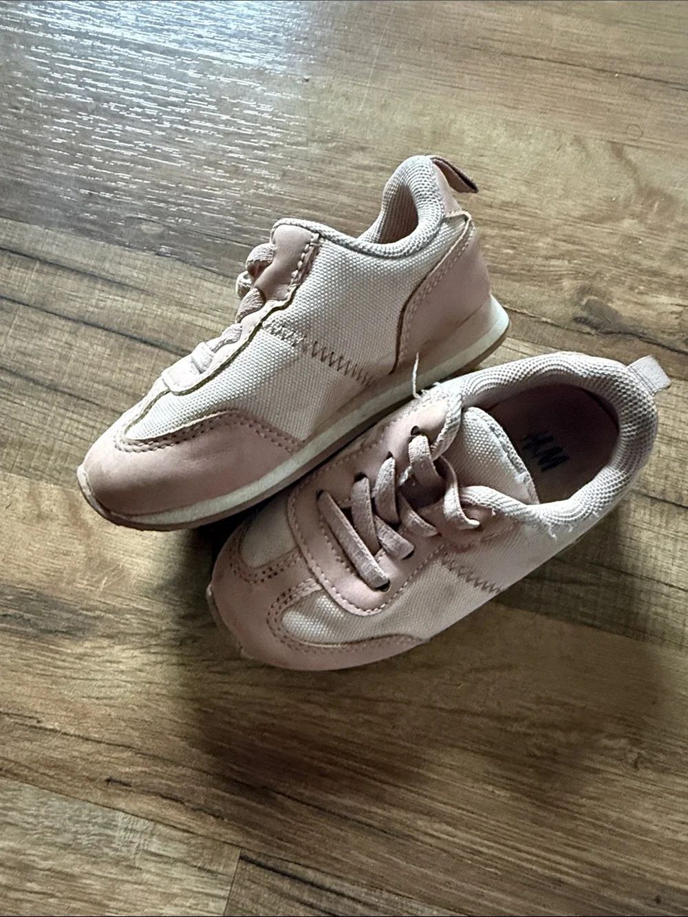 H&M Kids Pink Lightweight Sneaker - Classic Casual Trainer
